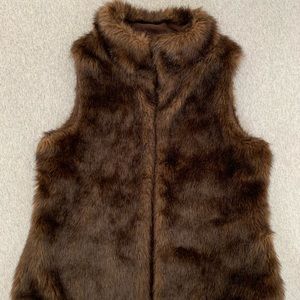 Lands’ End Girls Faux Fur Vest.